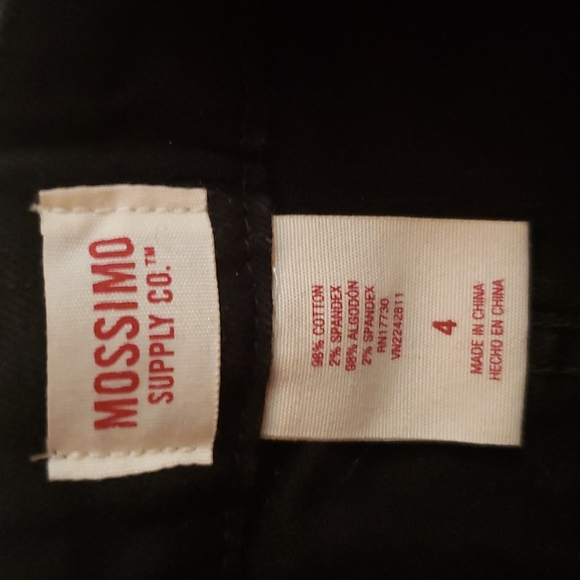 Black mossimo skirt  size 4 - Picture 3 of 4